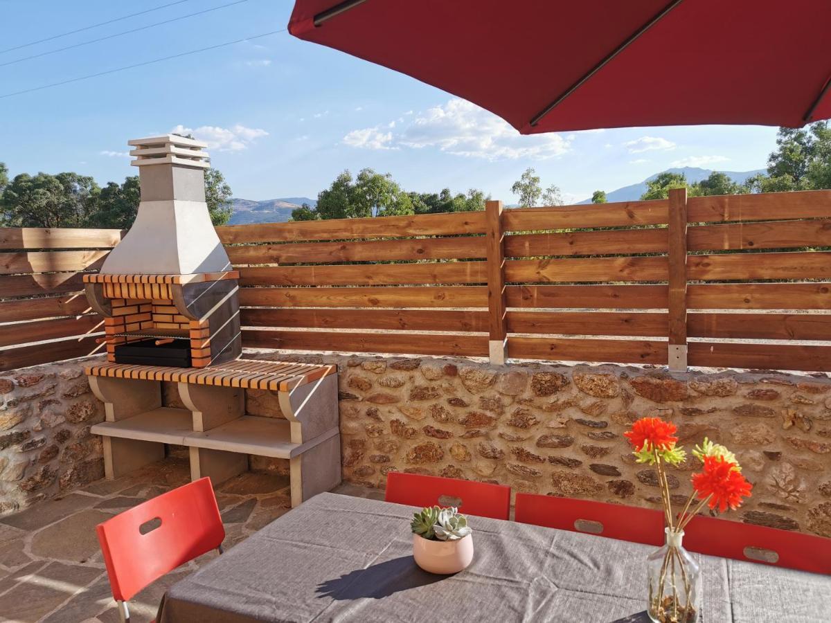 Casitas Pinilla Del Valle Экстерьер фото